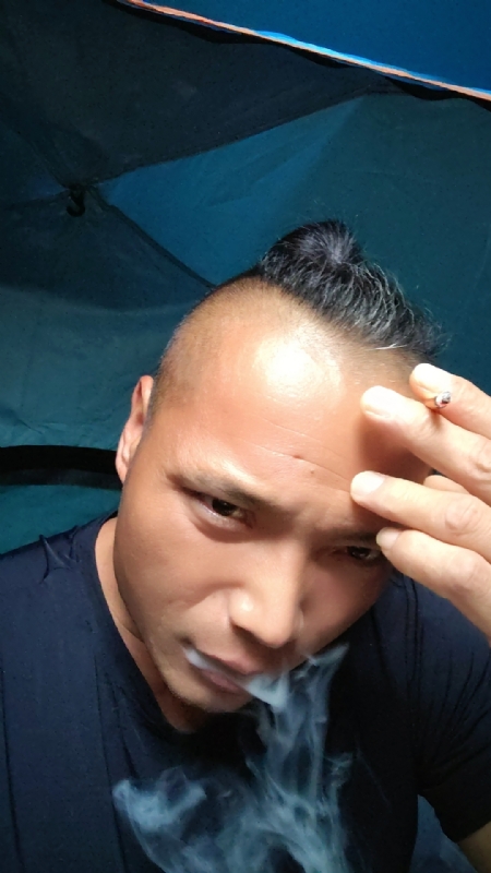 伯爵的第四张照片--长乐残疾人相亲网